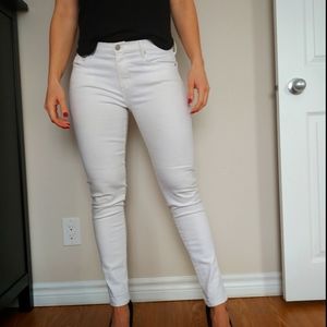 Comfy White Banana Republic Denim